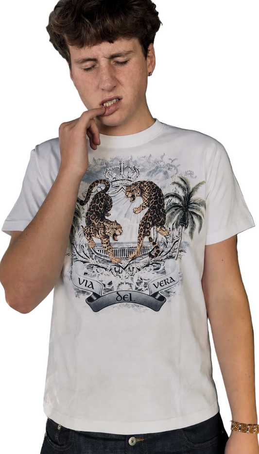 Vera Victora Tee
